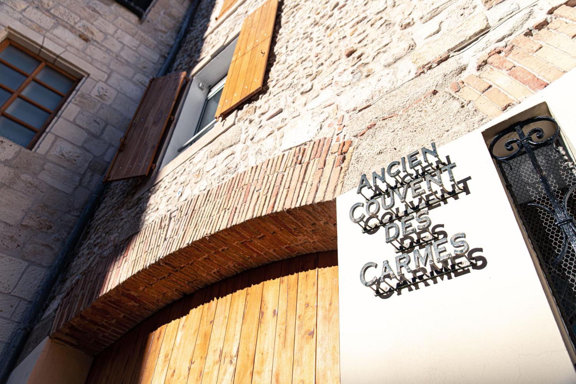 Petit Studio Presbytere Dans L'Eglise Narbonne Exterior photo