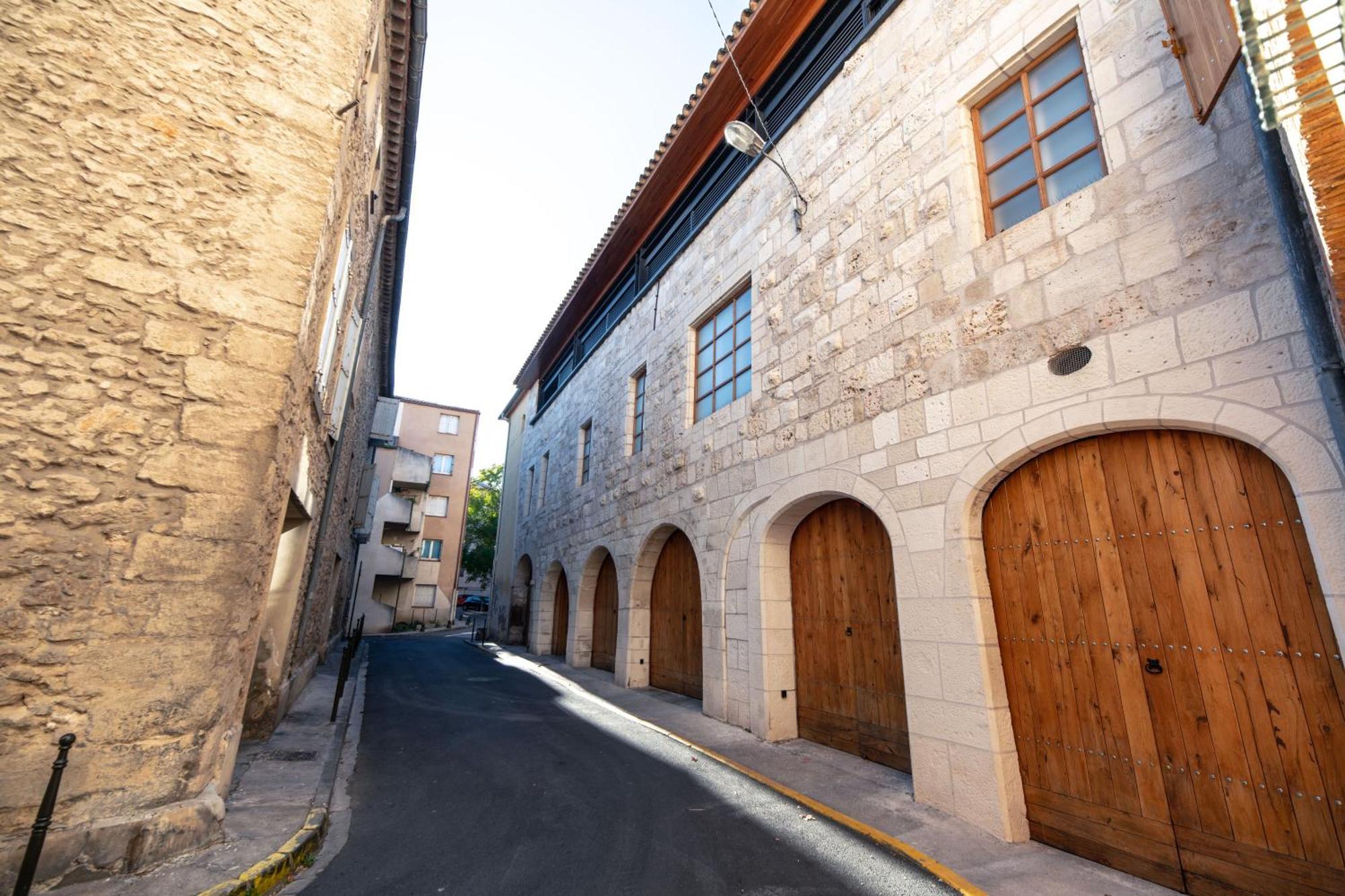 Petit Studio Presbytere Dans L'Eglise Narbonne Exterior photo